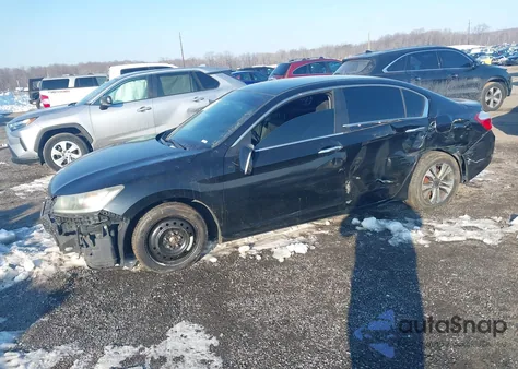 2014 Honda Accord Sport z USA, uszkodzony, nr VIN 1HGCR2F54EA283247